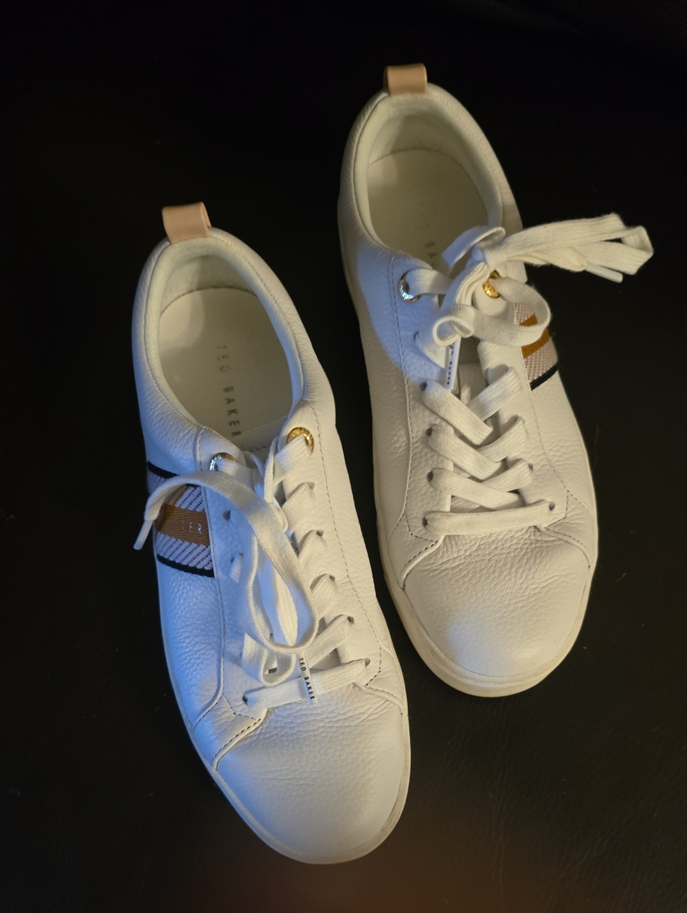 Ted Baker White Leather Low-Top Sneakers with Tan and Black Stripe Detail